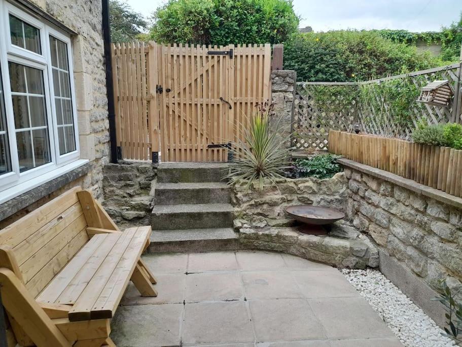 Converted Barn In Bath Extérieur photo
