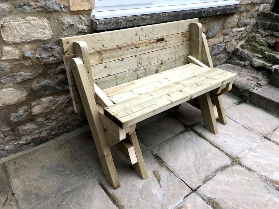 Converted Barn In Bath Extérieur photo