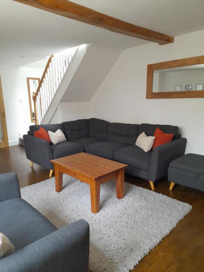 Converted Barn In Bath Extérieur photo