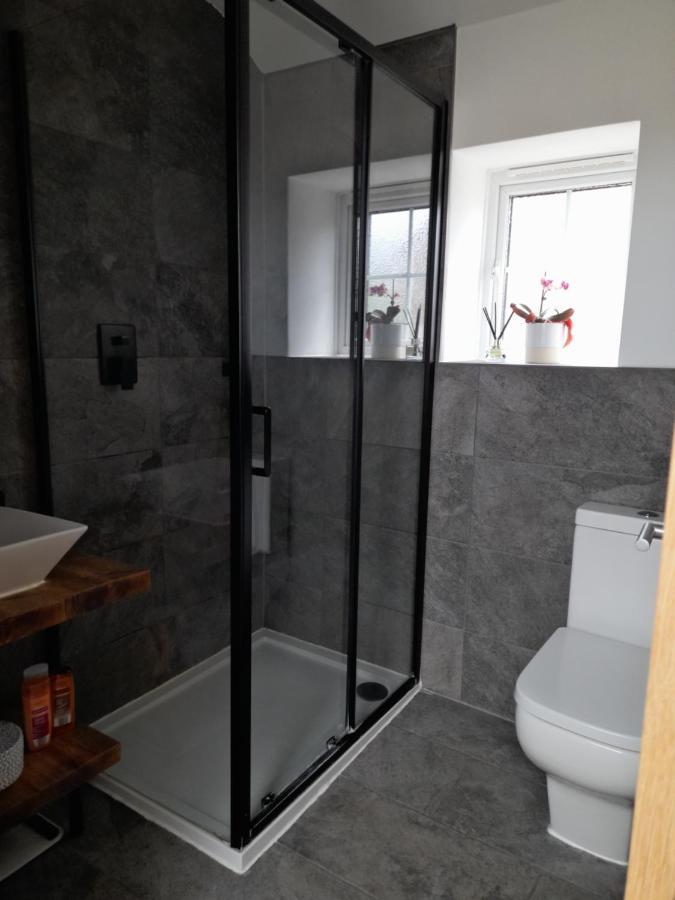 Converted Barn In Bath Extérieur photo
